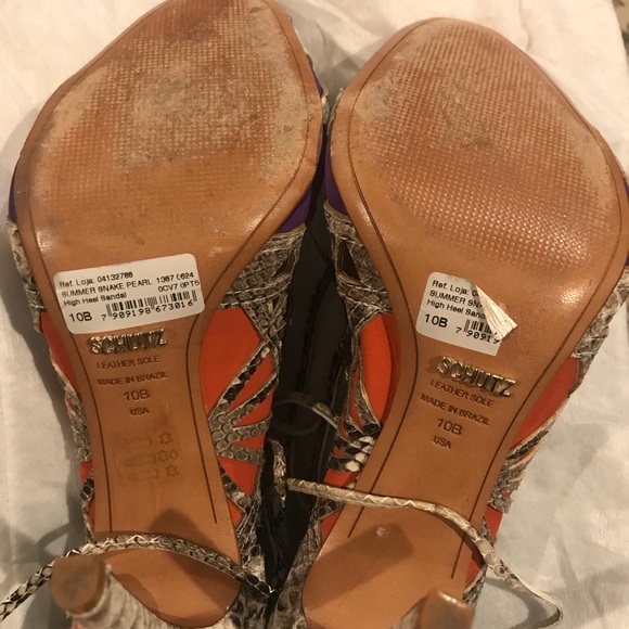 Schutz Dubianna Snake Heel - Picture 4 of 4